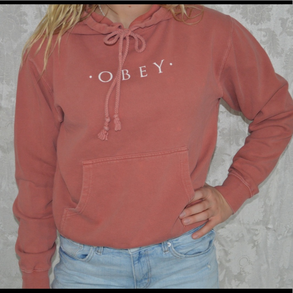 Obey sweatshirt